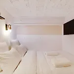 A Jewel In The Heart Of The Marais- 4P 1Bdr- Paris