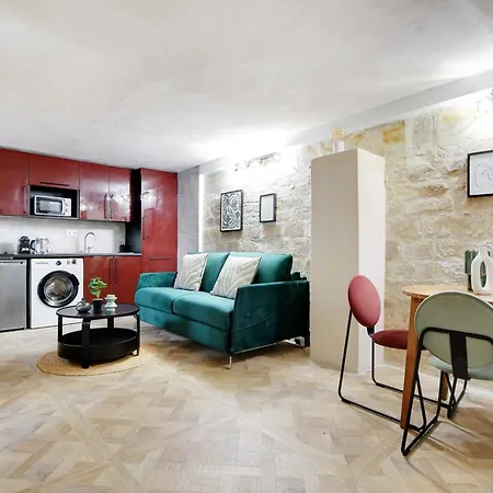 Apartment A Jewel In The Heart Of The Marais- 4p 1bdr-