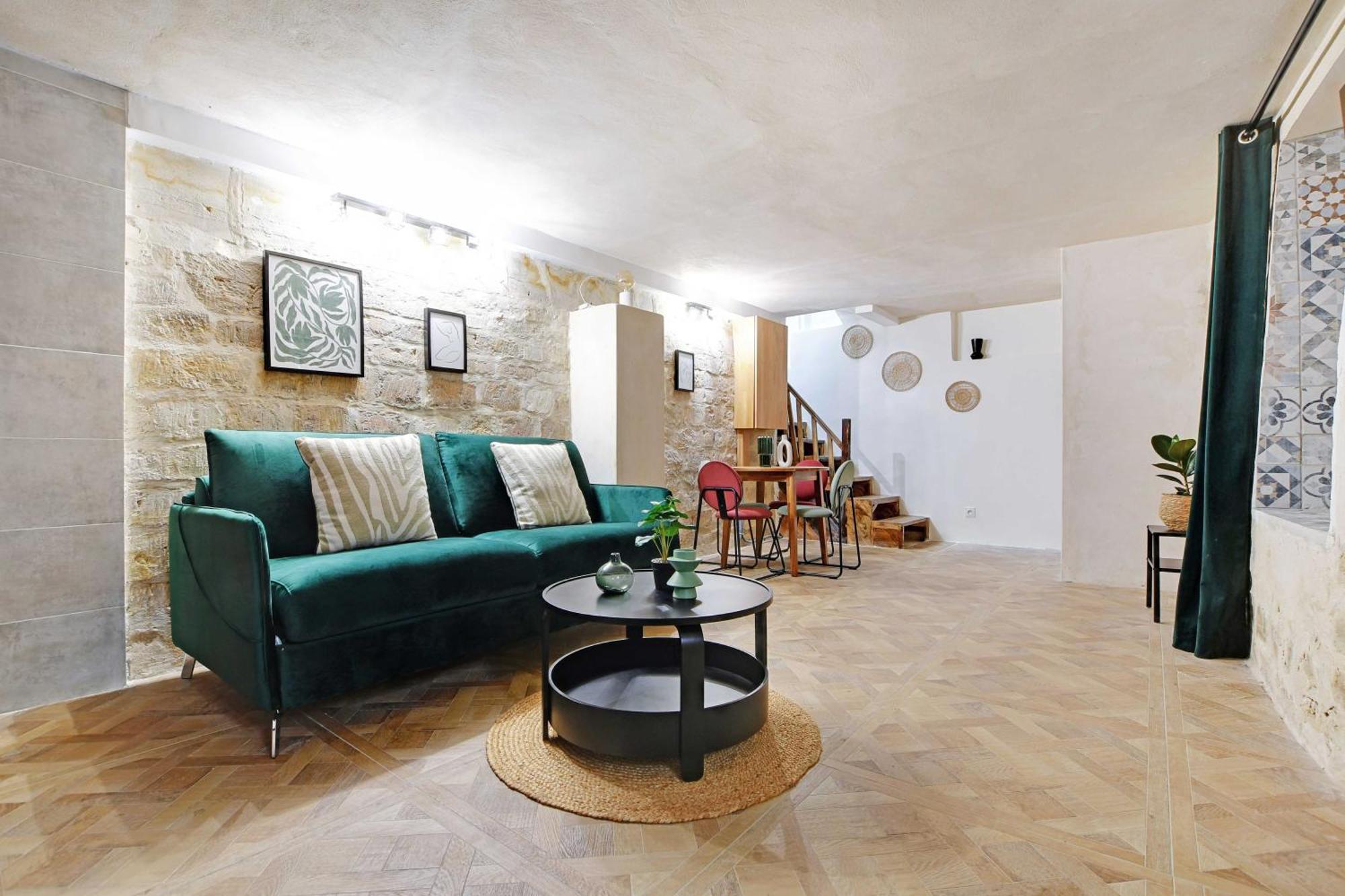 Apartment A Jewel In The Heart Of The Marais- 4p 1bdr- *